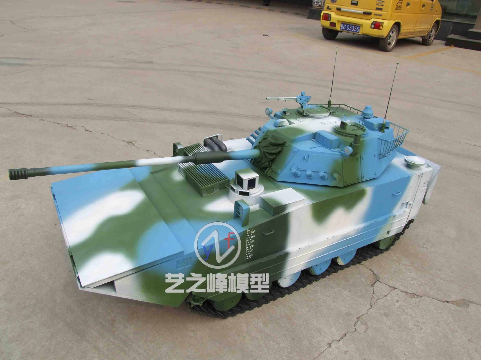 两栖坦克模型